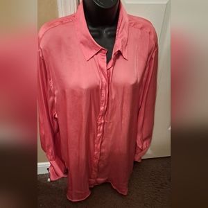 Old Navy Women's button down Blouse NWOT